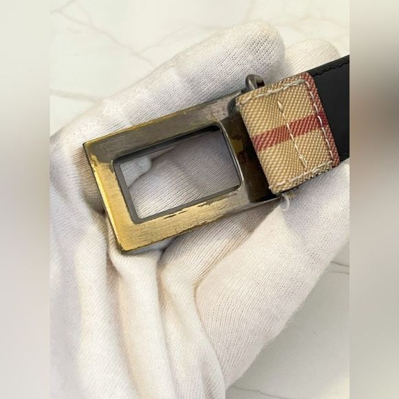 BURBERRY VintageĀ Check Leather Belt - Picture 5 of 8